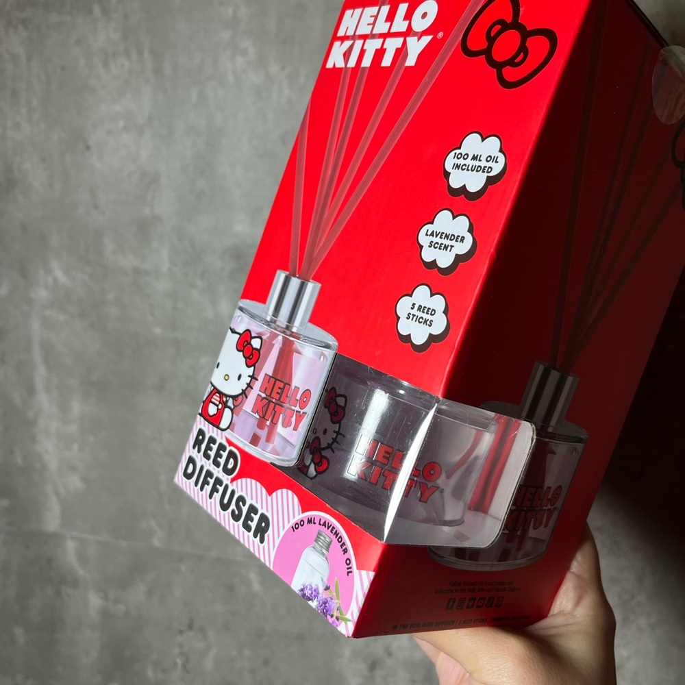 Hello kitty diffuser - Picture 3 of 4